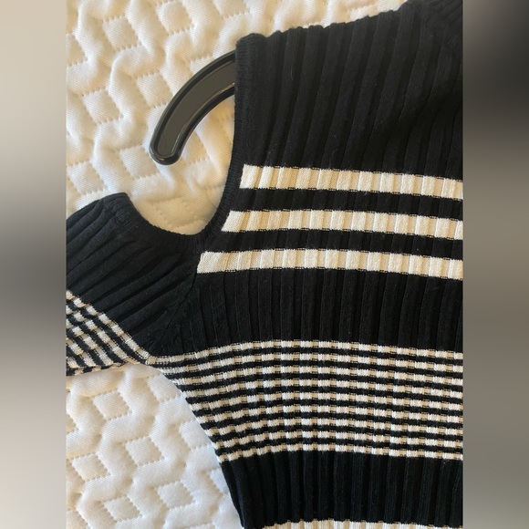 Razzle Dazzle - Picture 3 of 7